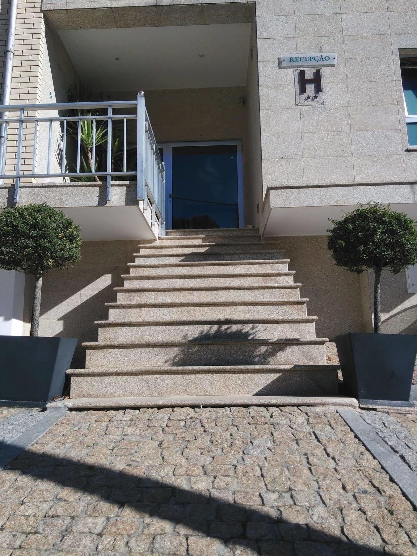 Dom Hotel Penafiel Buitenkant foto